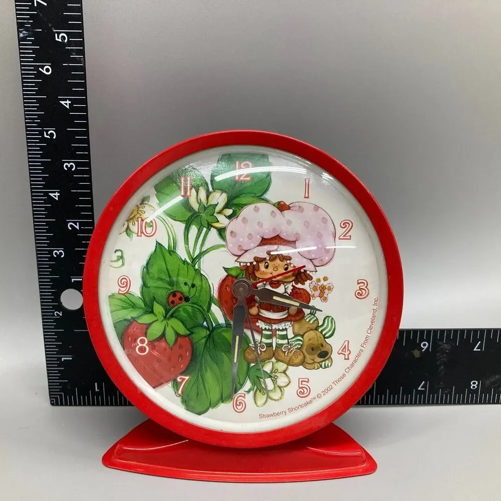 Vintage 2002 Strawberry Shortcake Metal Tabletop Clock  5